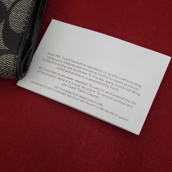 Coach wallet - Picture 9 of 9